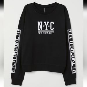 H&M Brooklyn NYC Black Long Sleeve Sweatshirt Size Small